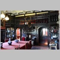 Gawthorpe Hall, Ightenhill, Dining Room by Michael Garlick on Wikipedia.jpg